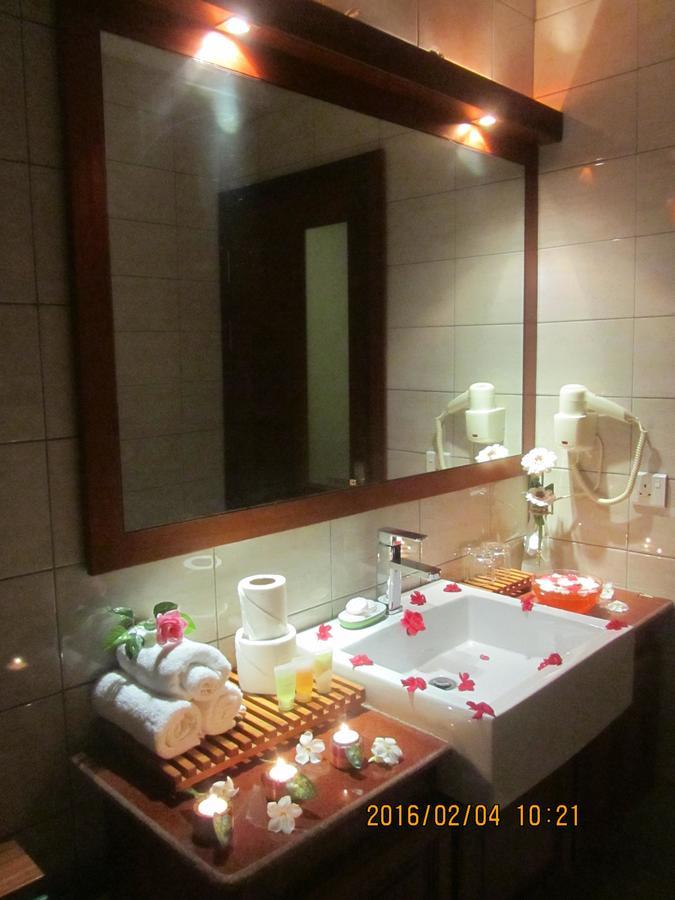 Great Wall Hotel Дар ес Саалам Стая снимка