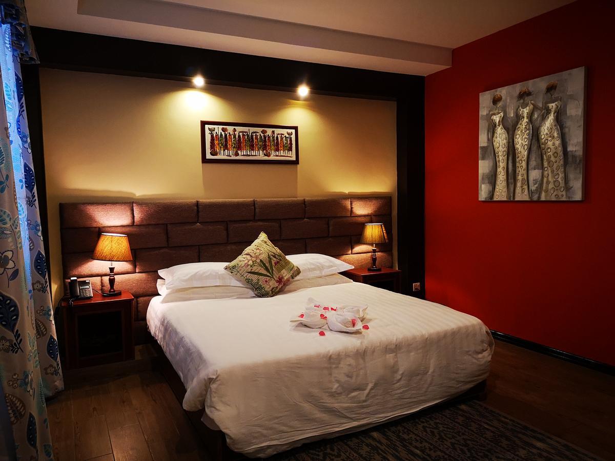 Great Wall Hotel Дар ес Саалам Екстериор снимка