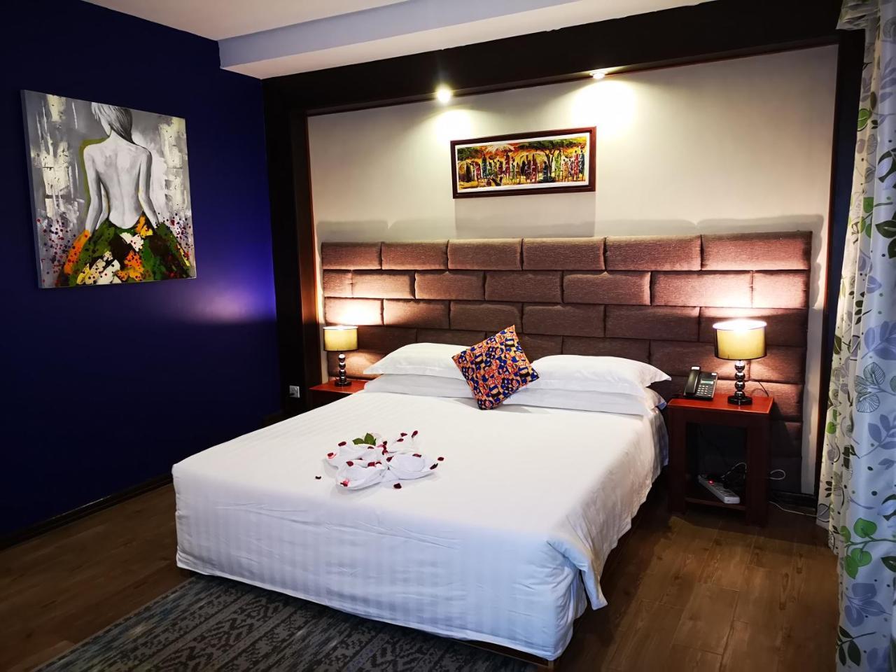 Great Wall Hotel Дар ес Саалам Екстериор снимка